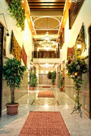 Jardaneh Hotel